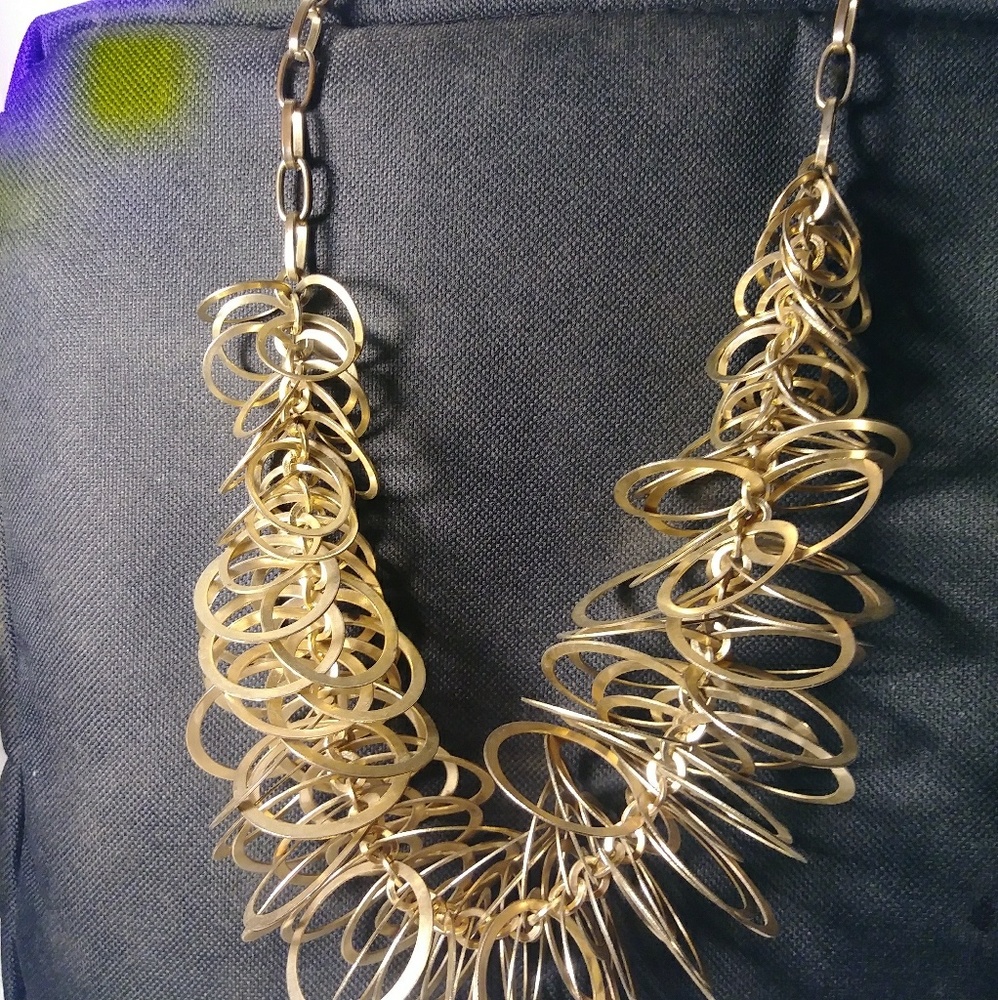 Circle chain necklace